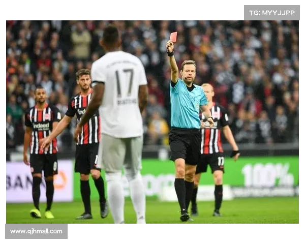 法兰克福关键时刻逆转，德甲经典战役上演