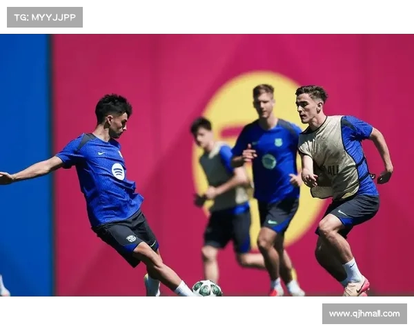 欧冠赛场：欧战豪门谁主沉浮？