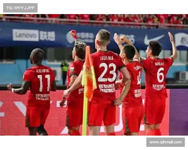 东体报道:申花五外援齐聚,训练状态令人期待(申花足球队外援名单) 东体报道:申花五外援齐聚,训练状态令人期待(申花足球队外援名单)