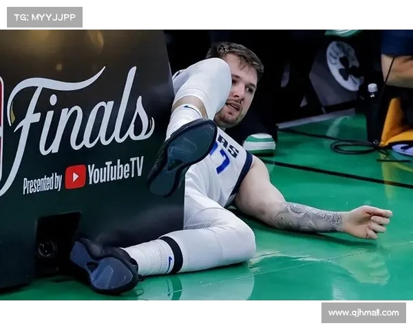 凯尔特人攻防两端完美配合,轻松大胜 凯尔特人攻防两端完美配合,轻松大胜